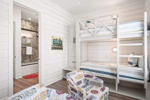 Ensuite Bunk Room, 1st Floor