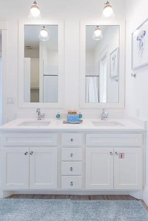 SemiPrivate Bathroom, 1st Floor