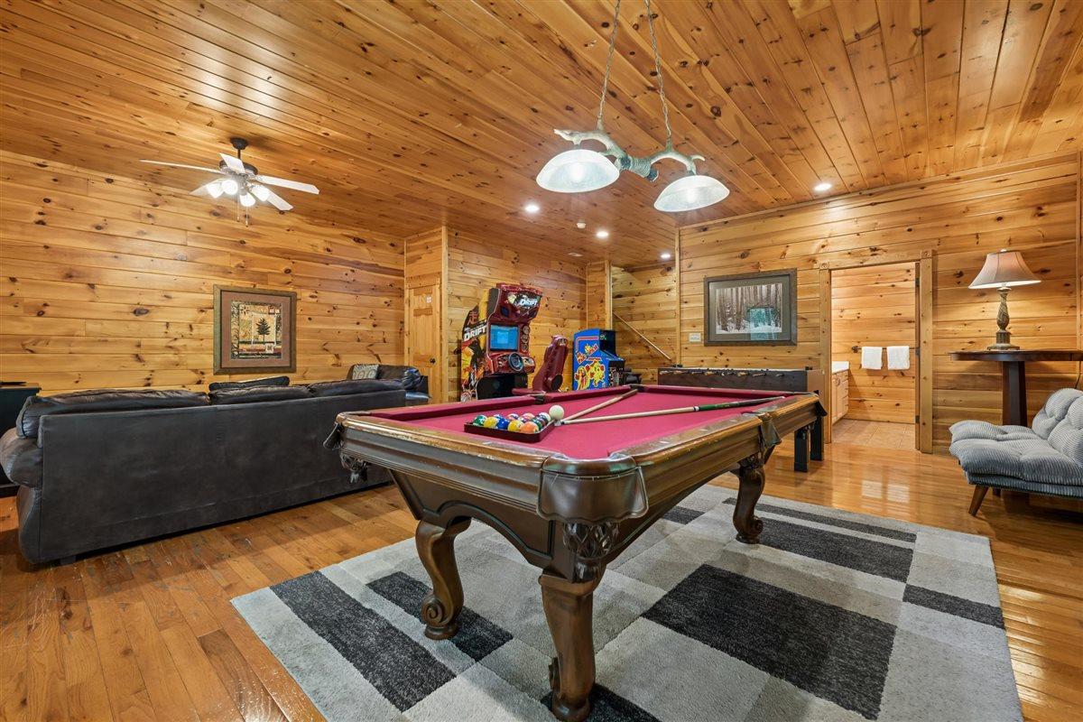 53Recreation Room