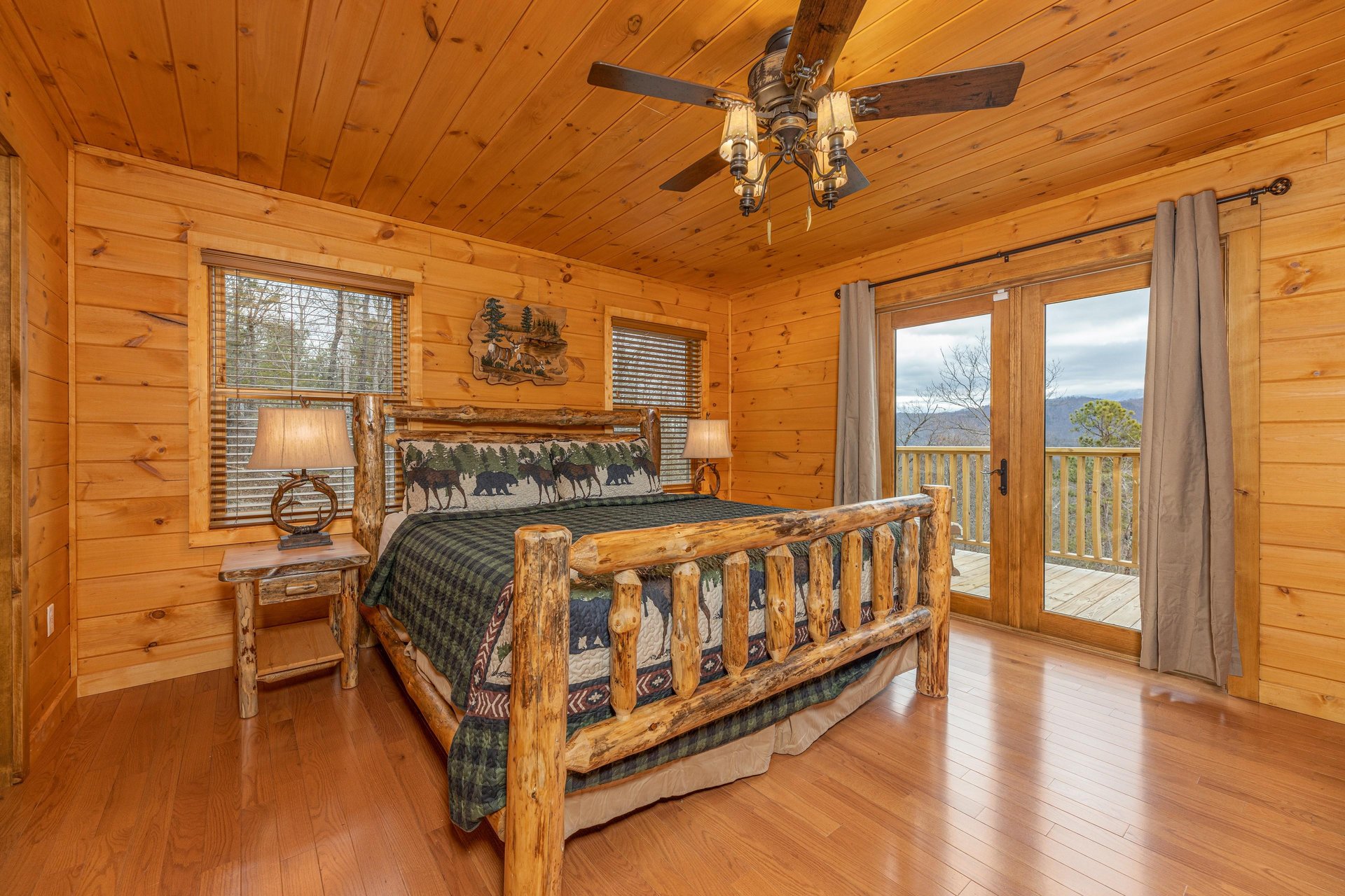 King Bed with Deck Access