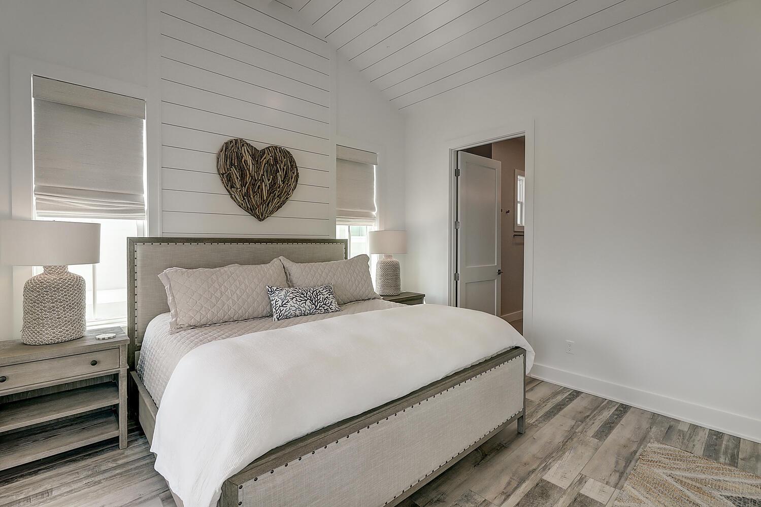 2nd Floor King Primary Suite