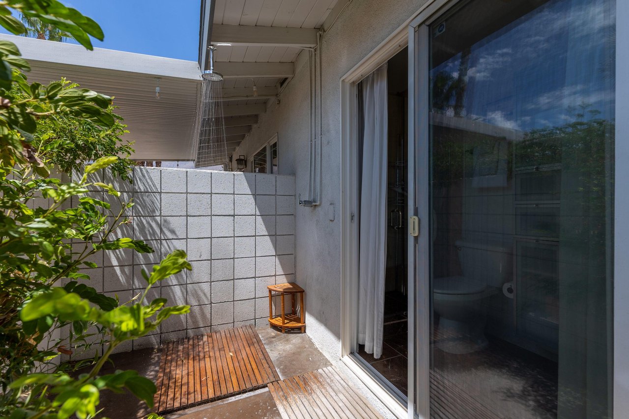 Outdoor shower