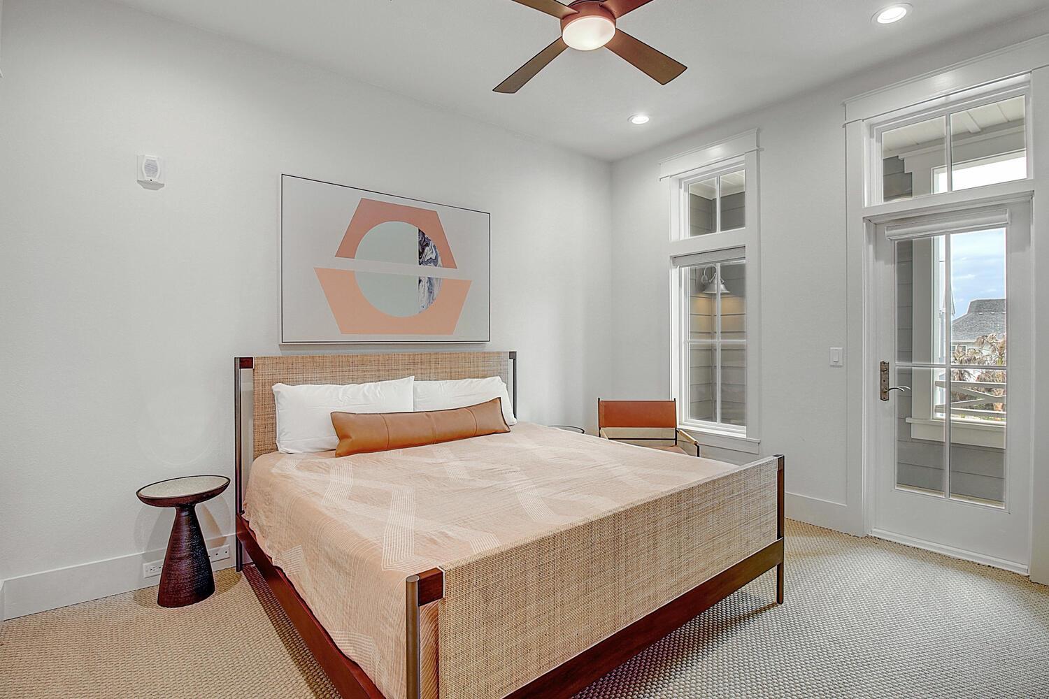 King Bedroom, 2nd Floor