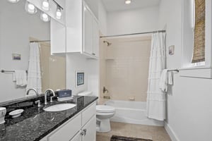 Shared Bathroom, 2nd Floor