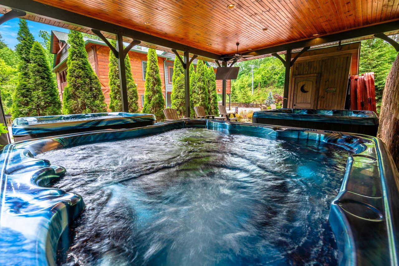 The Gatlinburg Lodge 280