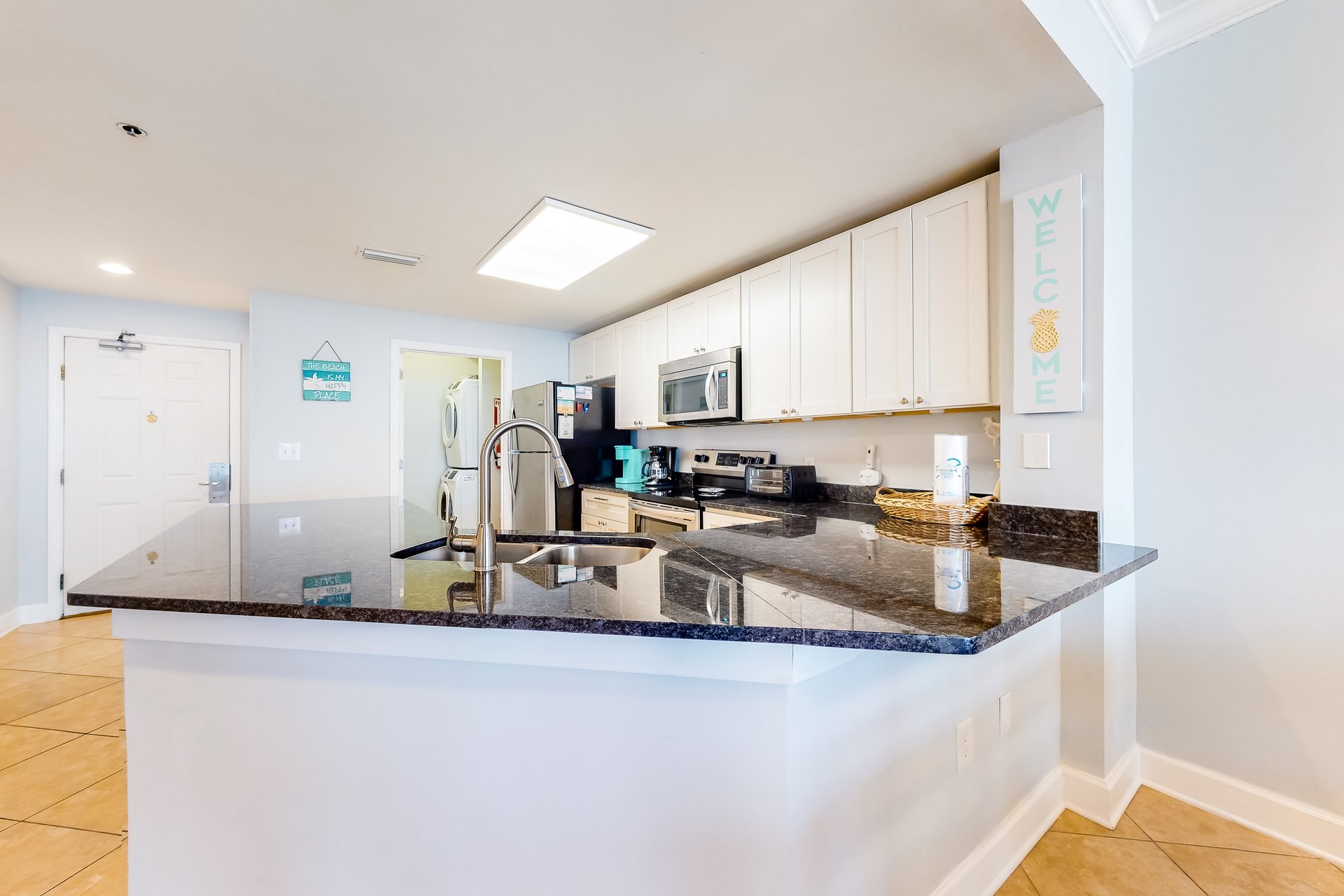 The Beach Club 1407C 4