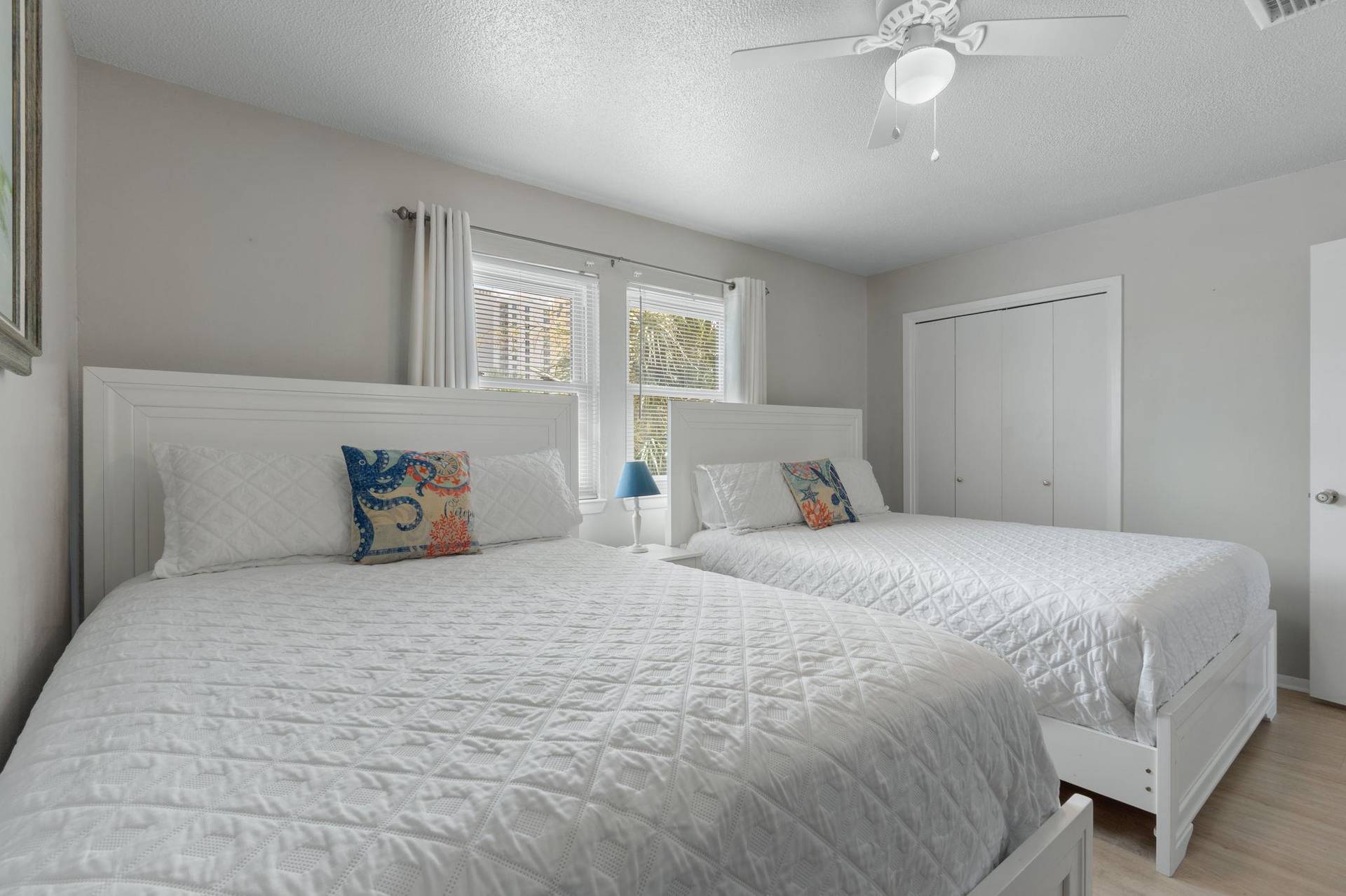 Guest Bedroom 2 Queens