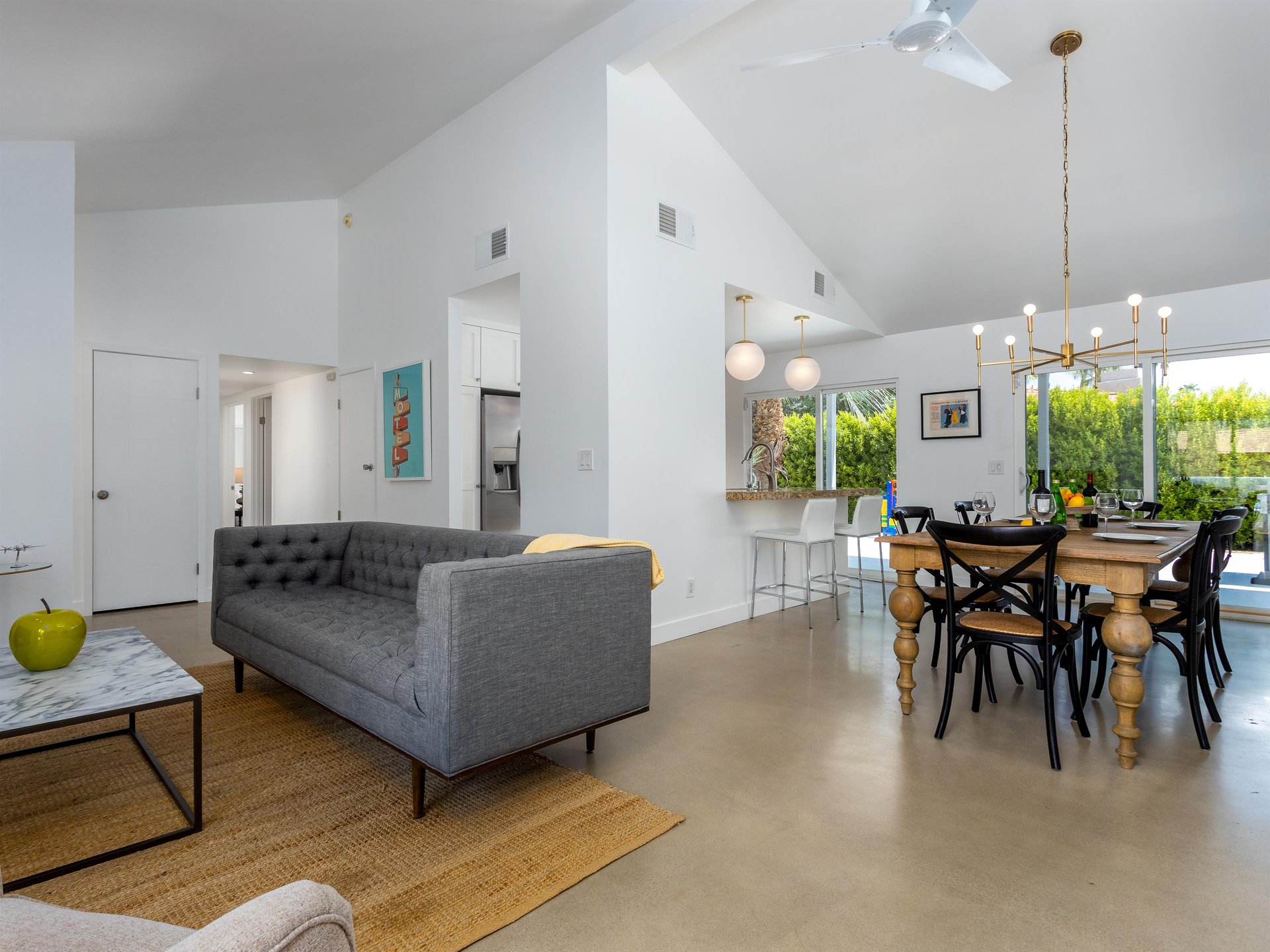 Living room open concept with dining room
