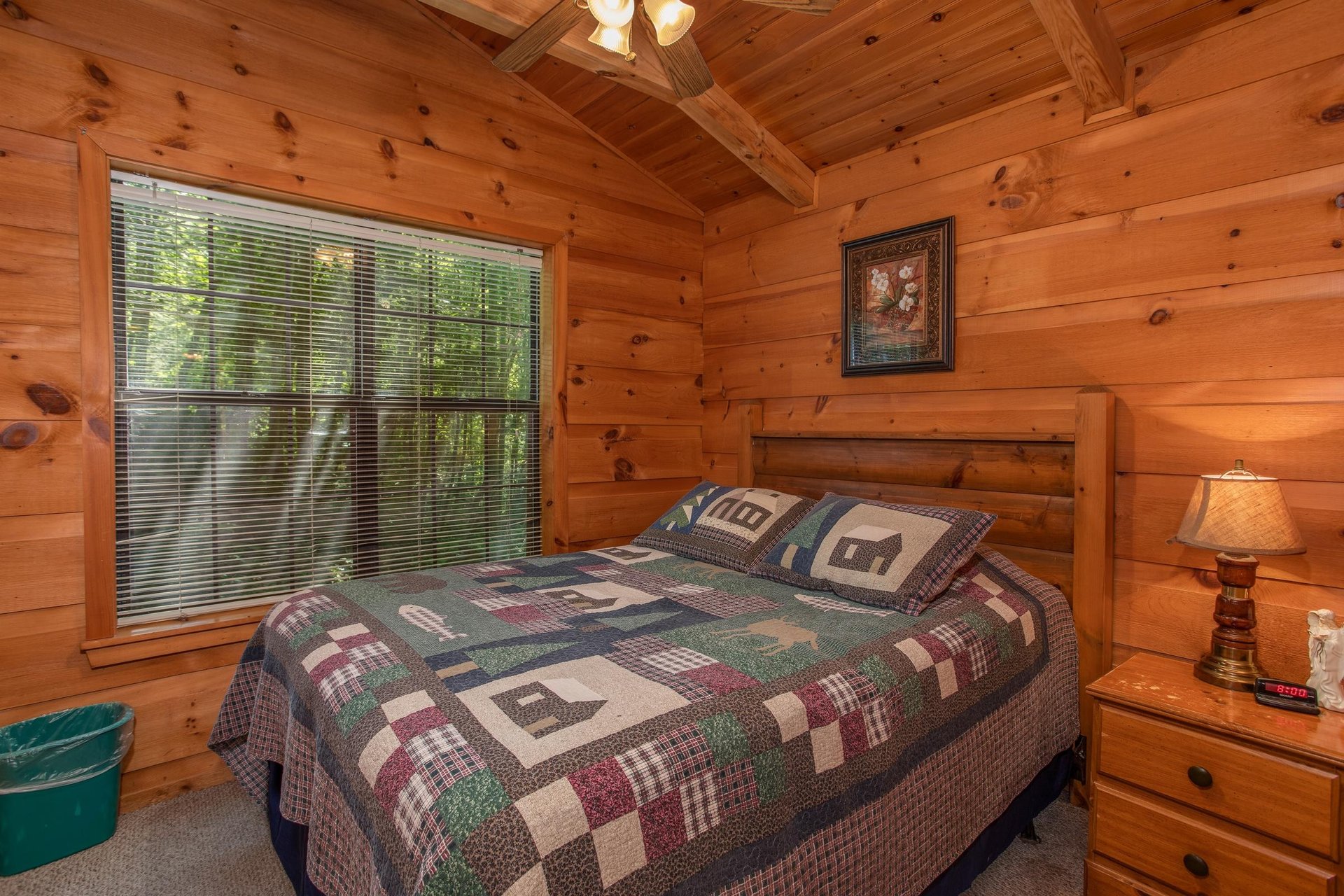bedroom at angels dream a 1 bedroom cabin rental located in gatlinburg