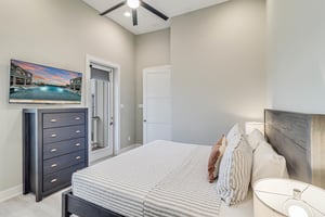 2nd Floor, Primary King Bedroom