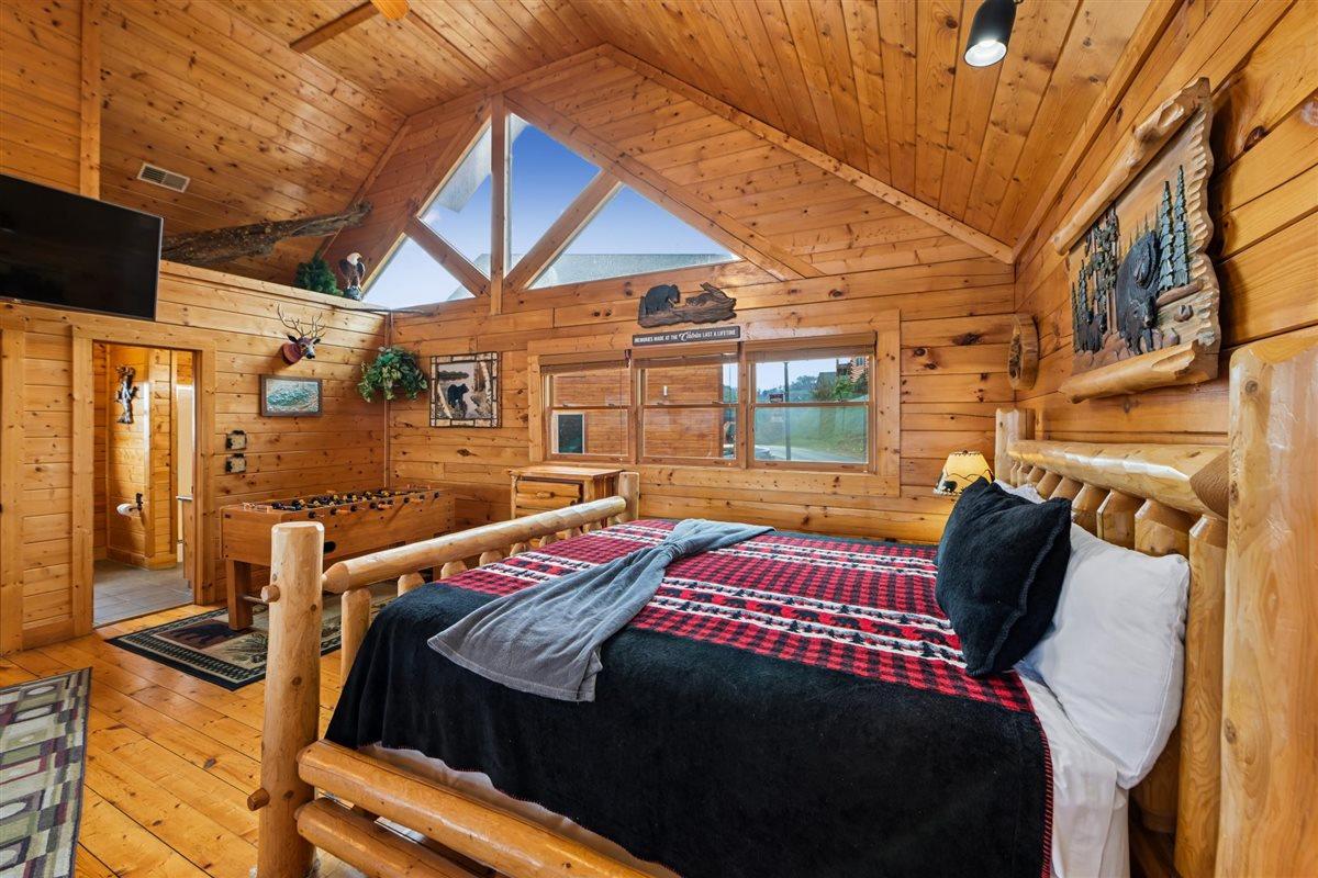 18Bedroom