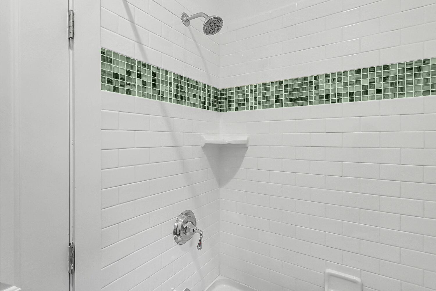 Shared Bathroom, 2nd Floor