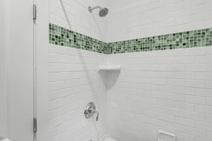 Shared Bathroom, 2nd Floor