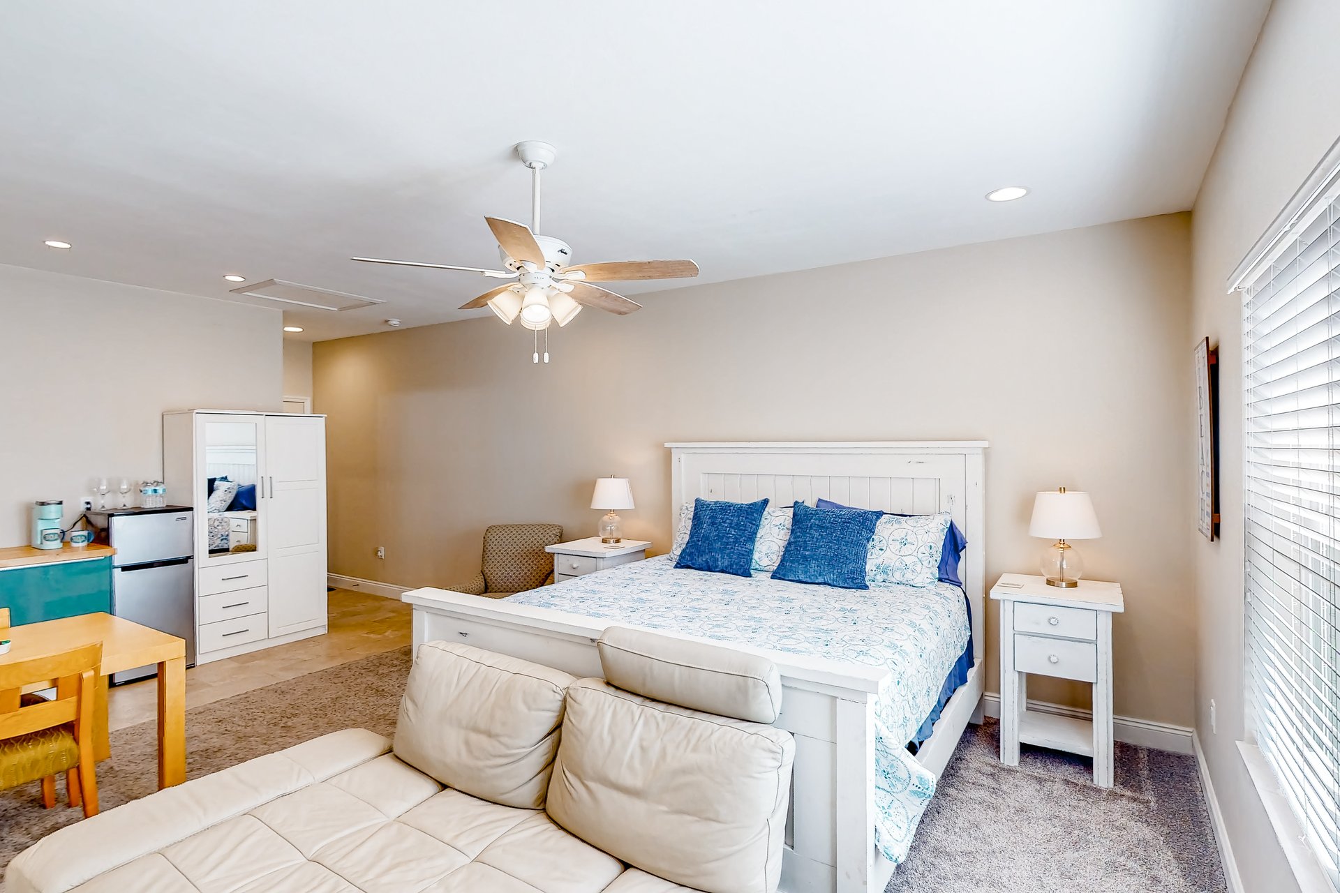 Calm Waters  Carriage House 2