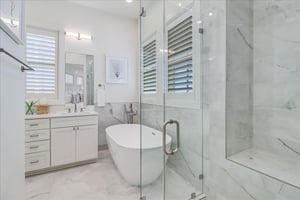 Primary King Bathroom, 2nd Floor