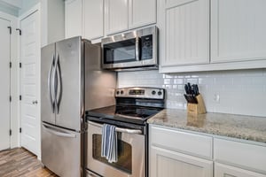 Full Kitchen with Pantry