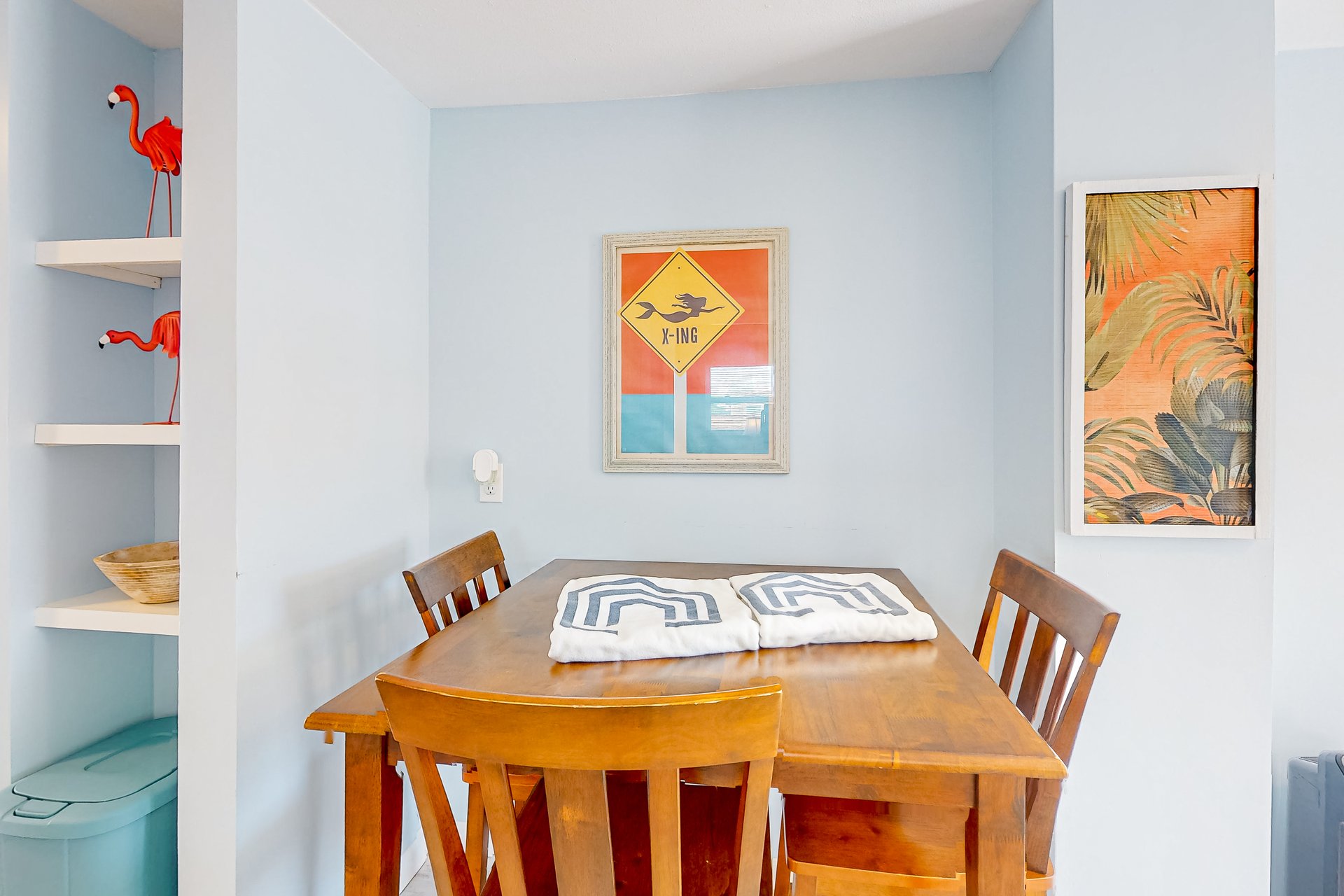 Pelicans Nest  Lower 6