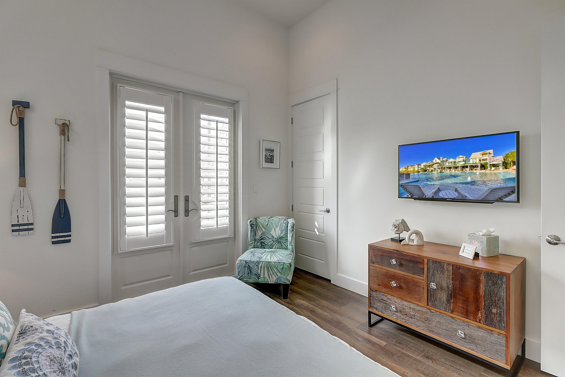 2nd King Bedroom, 2nd Floor