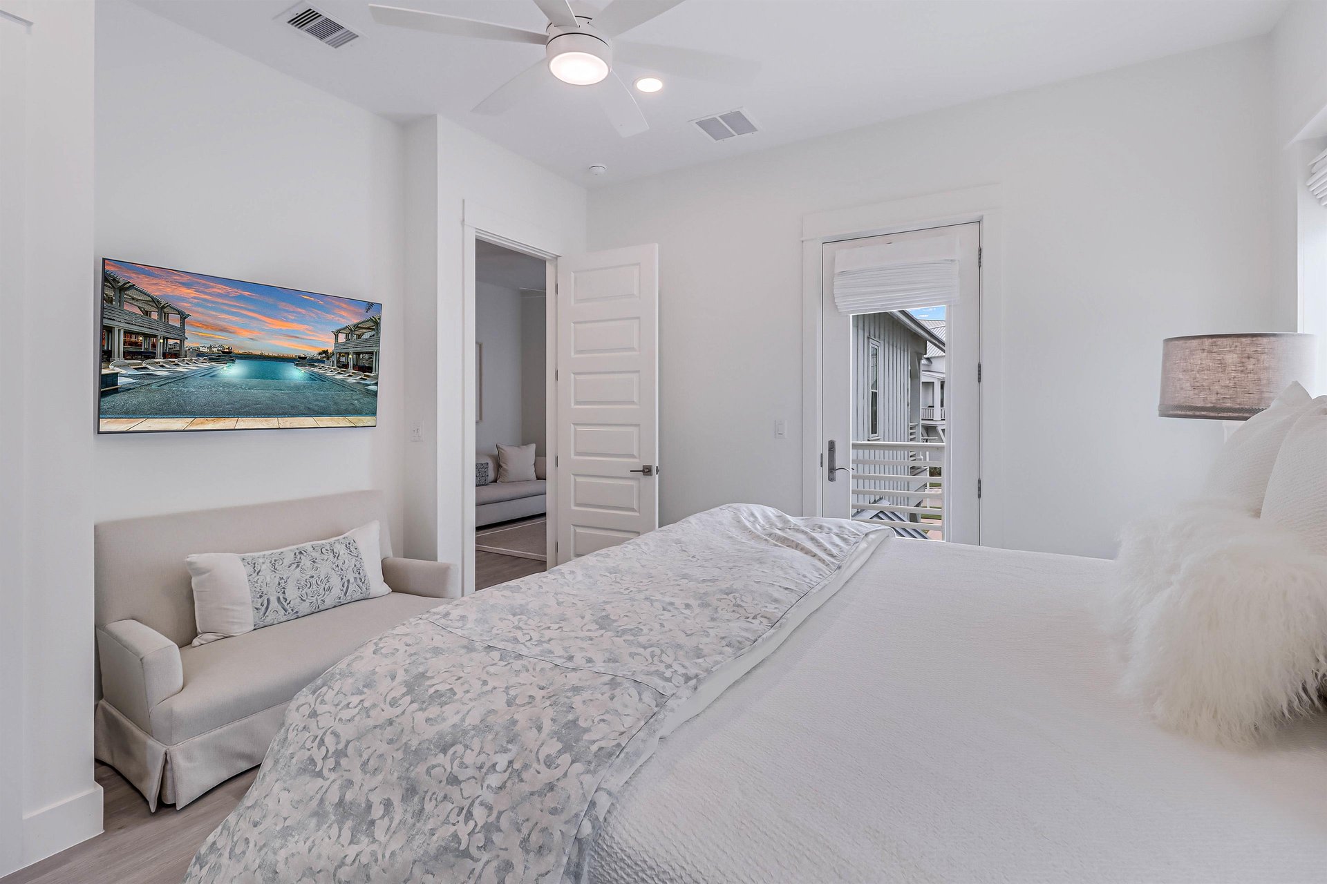 Second King Bedroom, 2nd Floor