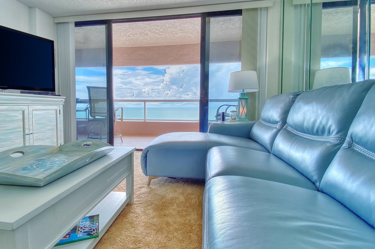 Crescent Beach Club I 16C 3