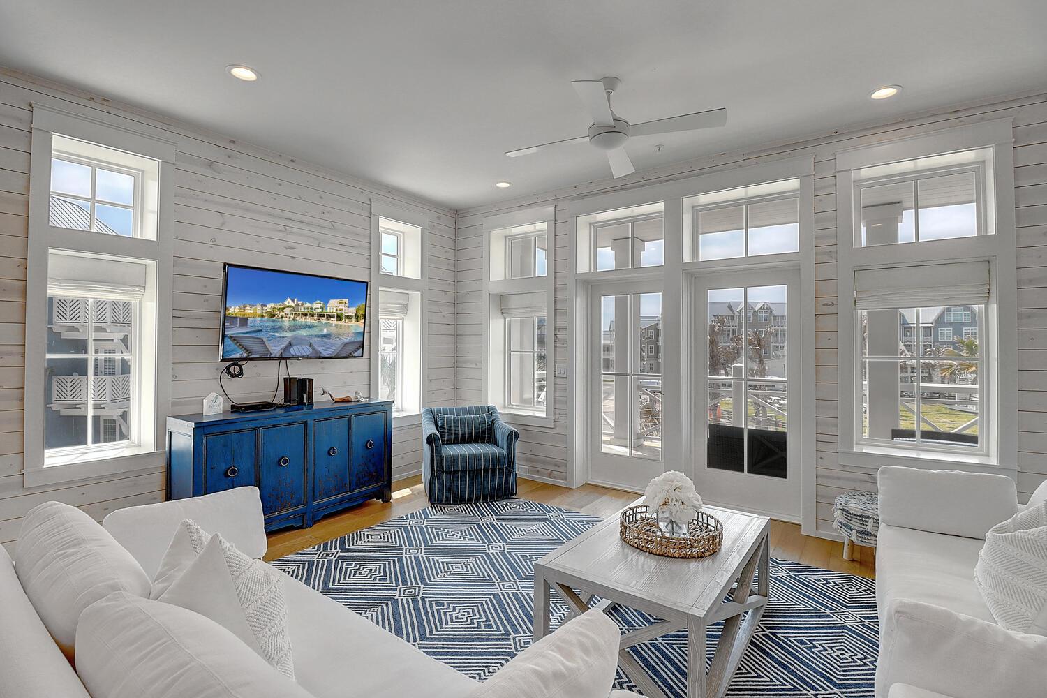 Living Area, 2nd Floor