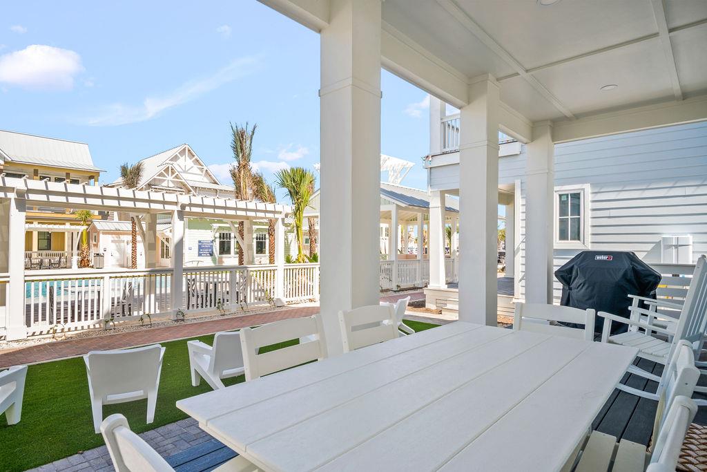 Back Porch, 1st Floor