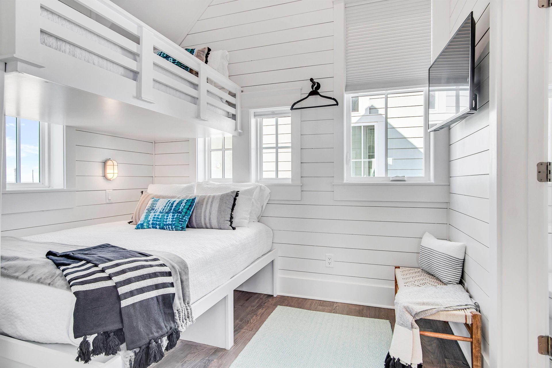 Bunk Room, 2nd Floor