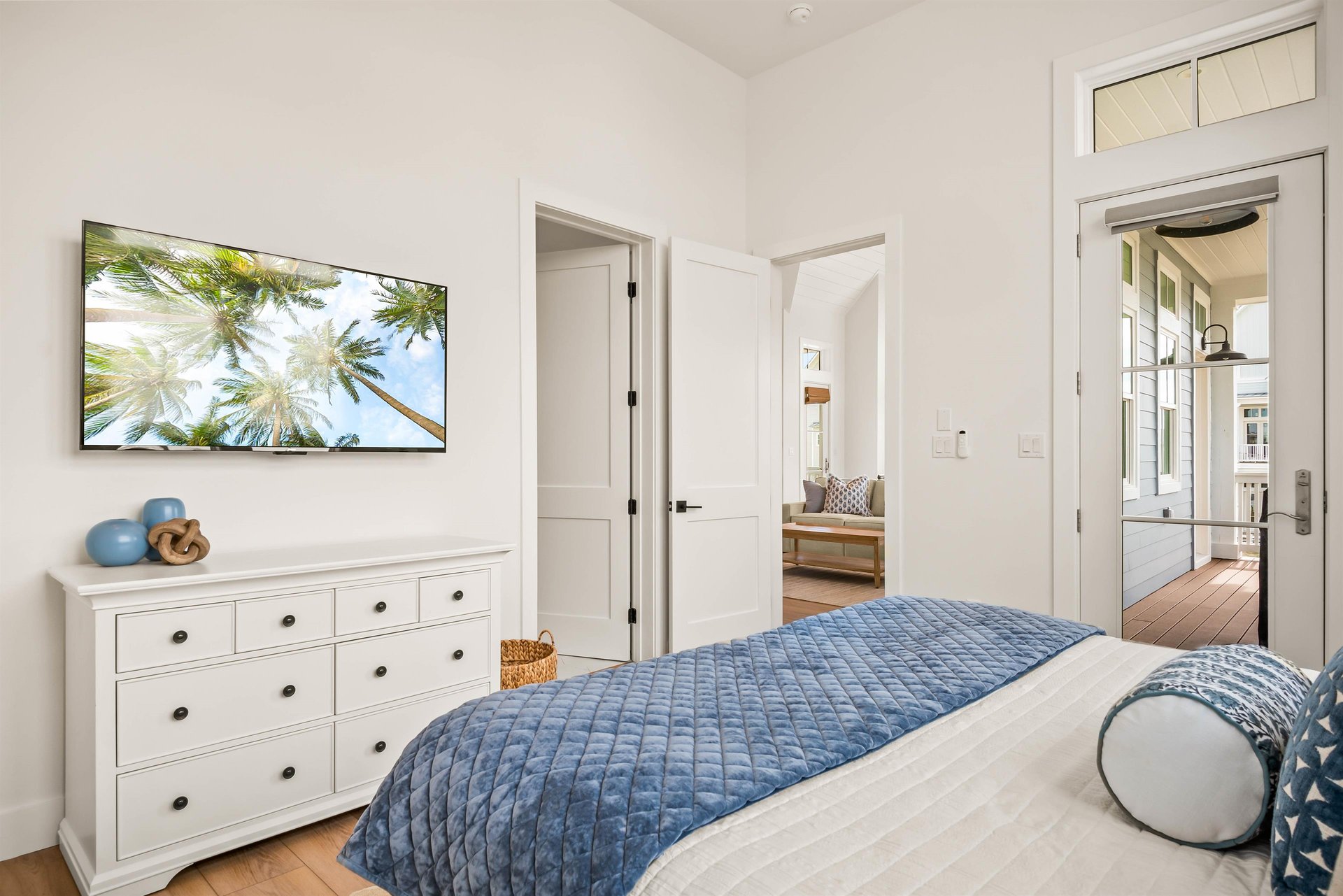 Primary King Bedroom, 2nd Floor