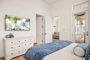 Primary King Bedroom, 2nd Floor