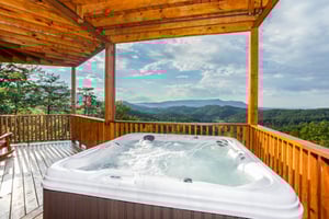 Hot Tub with Mountain View