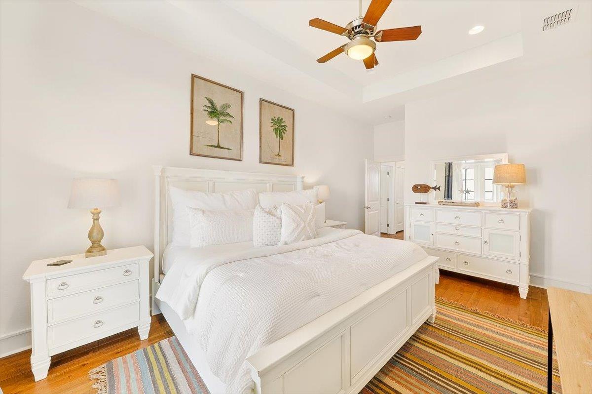 2nd Floor, Primary King Bedroom