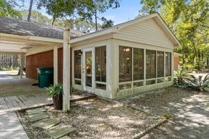Island House 3