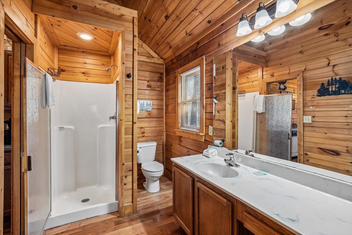 16Bath
