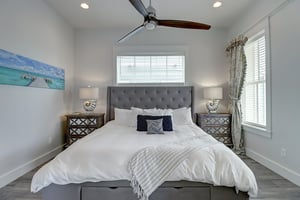 Front King Bedroom, 1st Floor