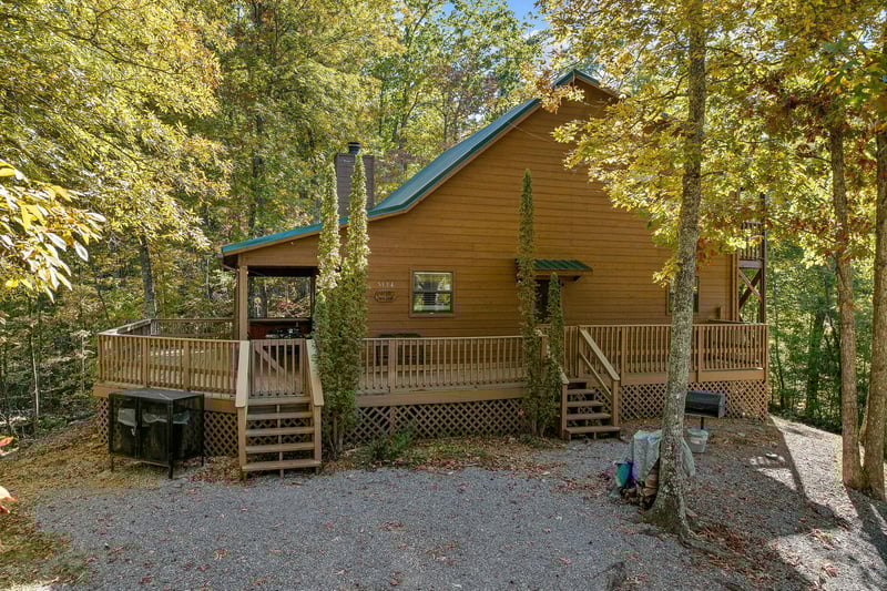 Side of Papa Bear Cabin