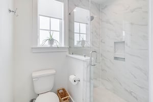 Primary King Bathroom, 3rd Floor