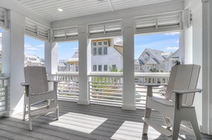 Shared Front Balcony, 2nd Floor