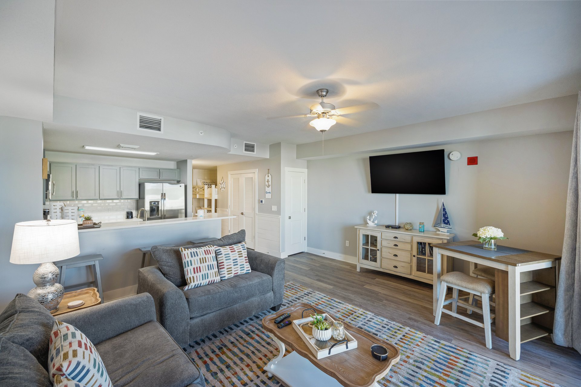 Calypso 310 Tower 3 6