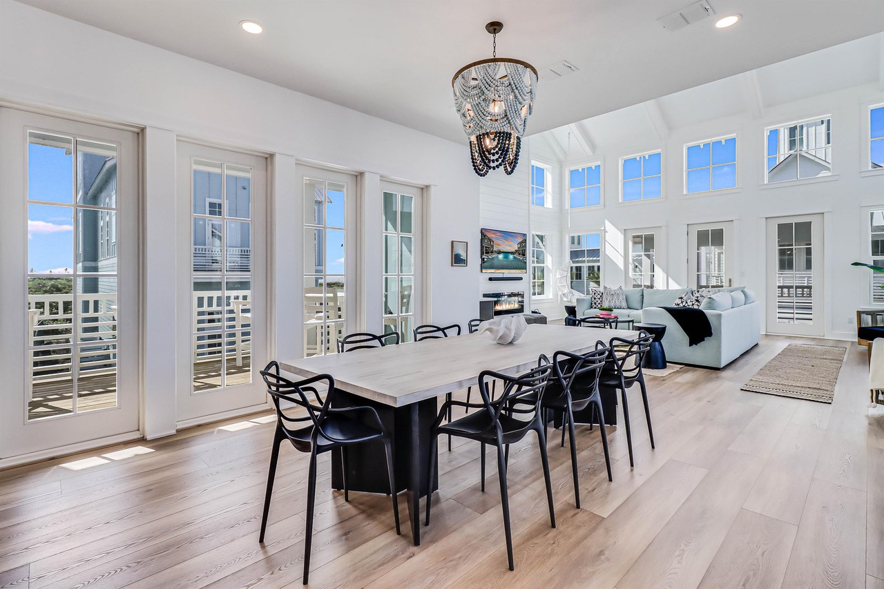 Dining Room, 2nd Floor