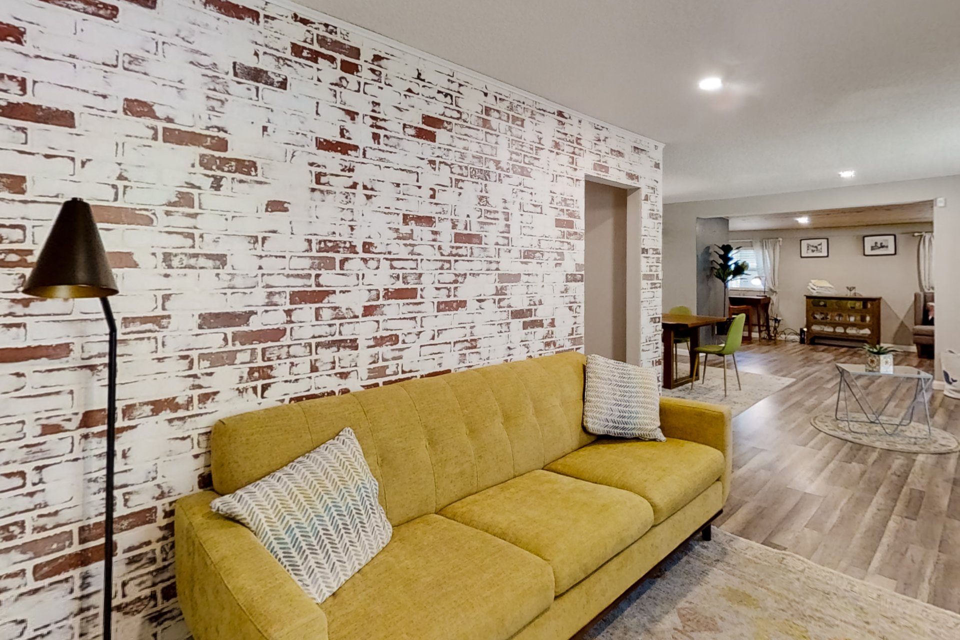 Cape Avenue Escape 6