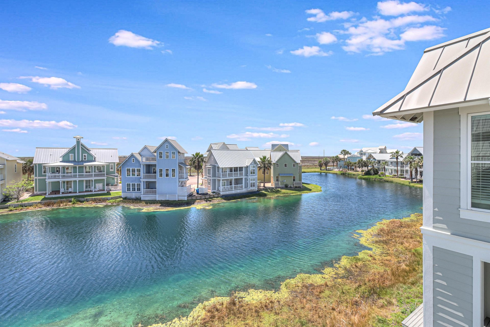 Primary King Balcony View, 3rd Floor