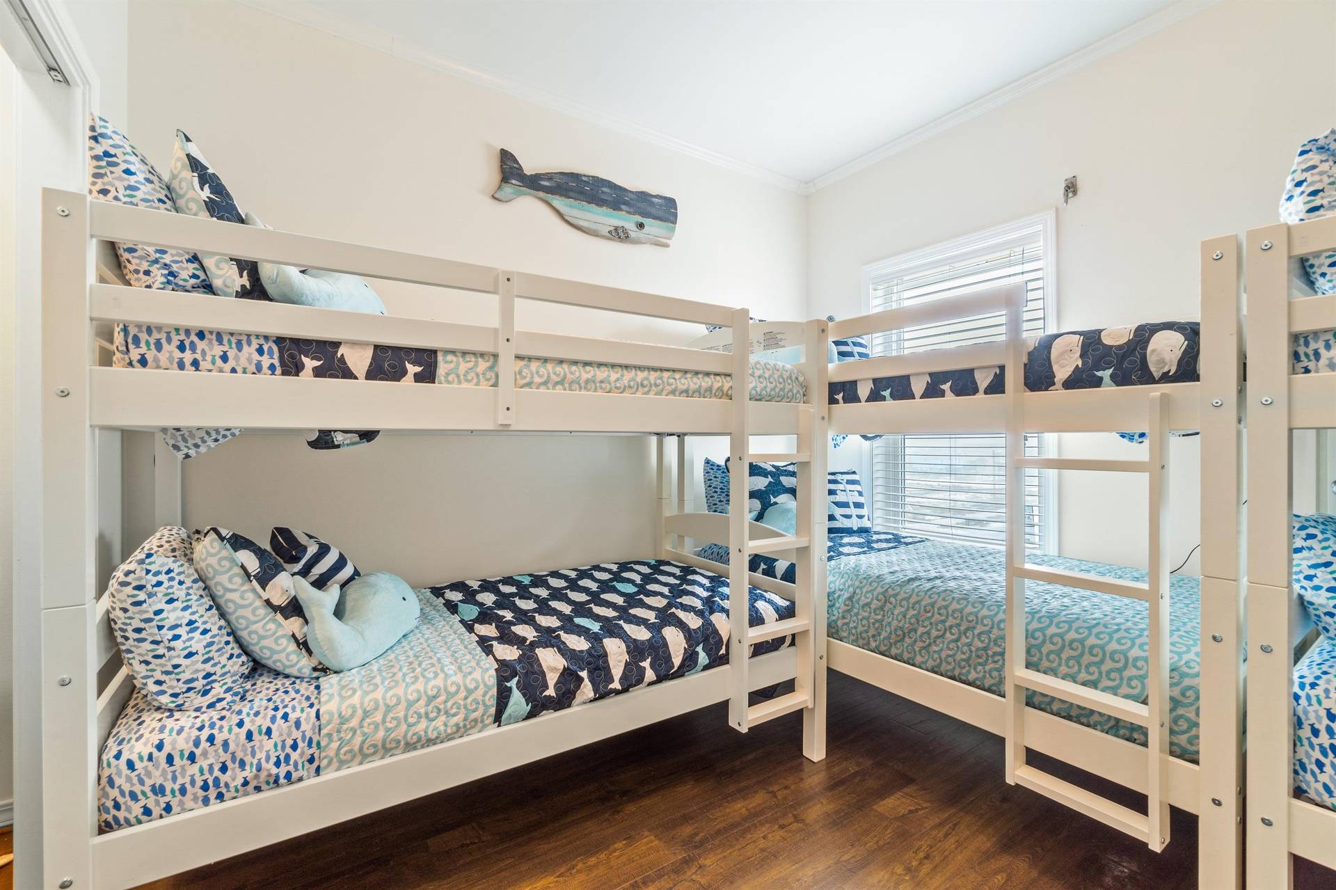 Guest Bedroom 4 Twin Bunks