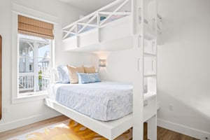 Bunk Room, 2nd Floor