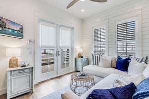 Living Area, 1st Floor