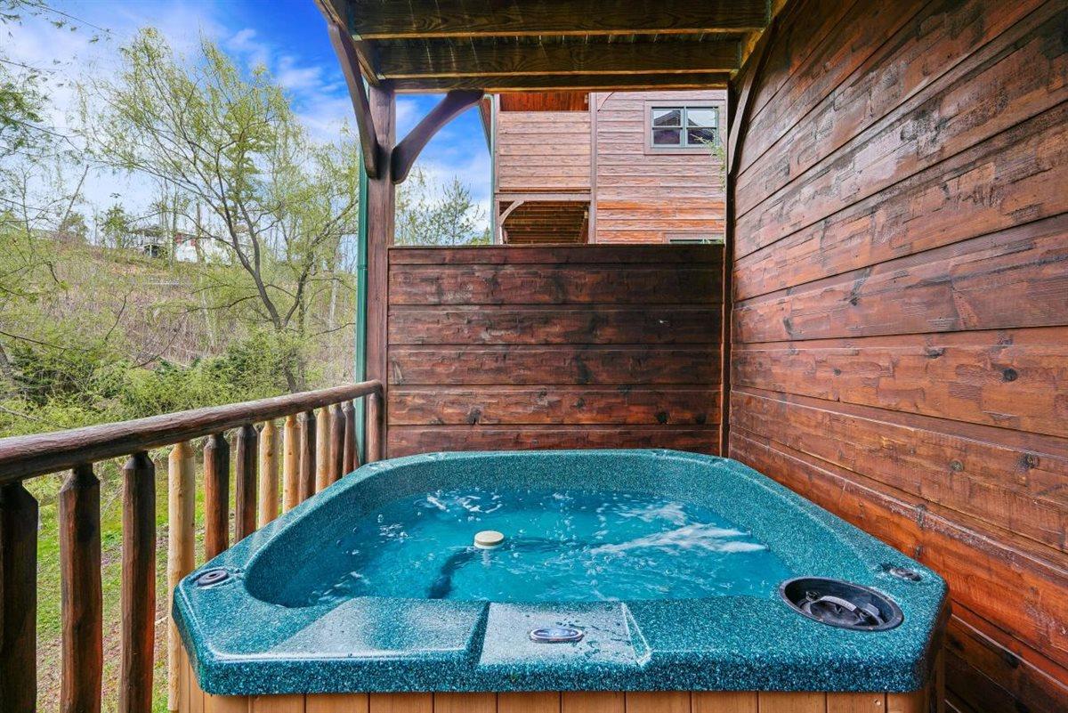 54Hot Tub  Lower Deck