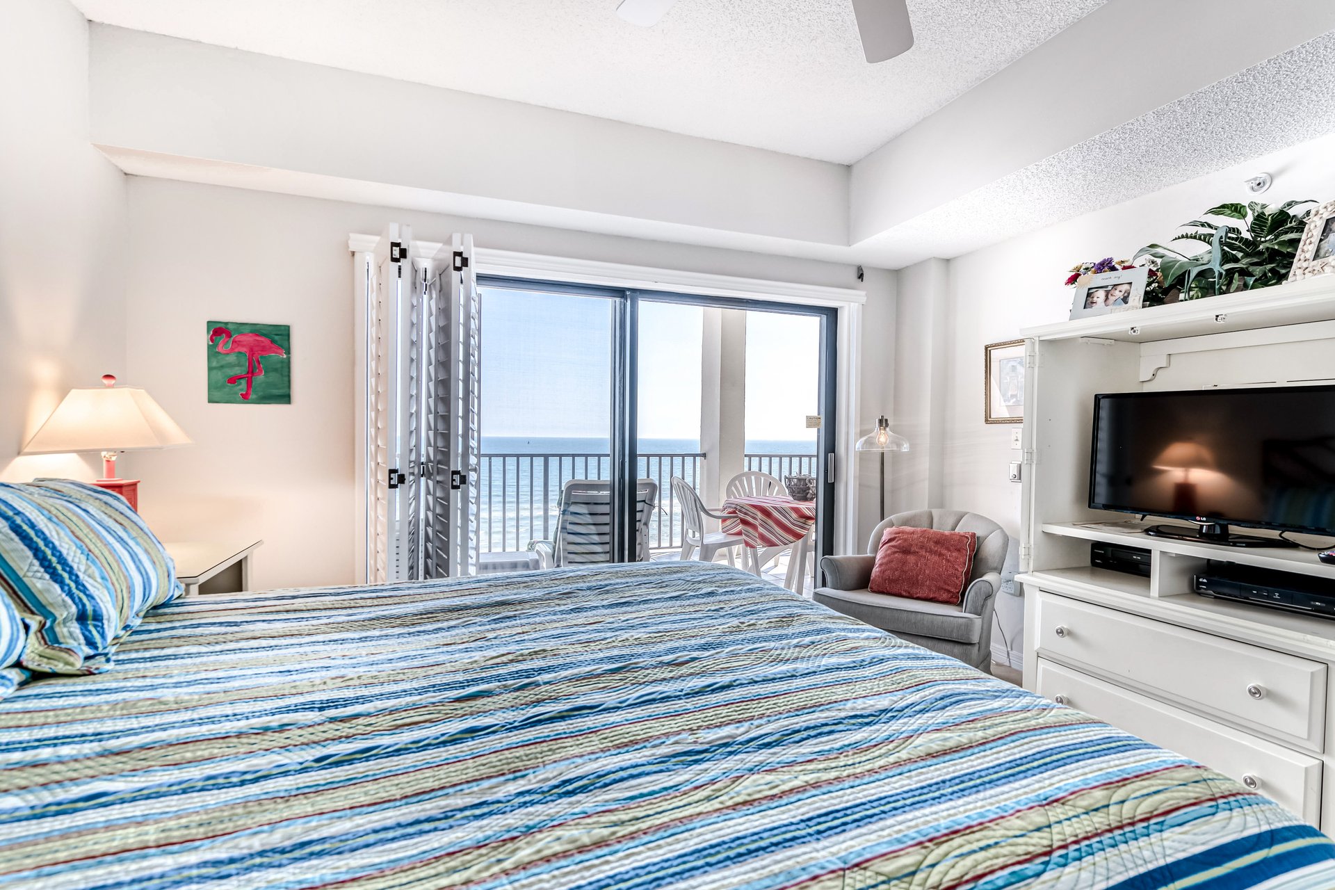 The Palms 714 13