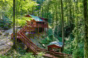 cabinbythecreekside1