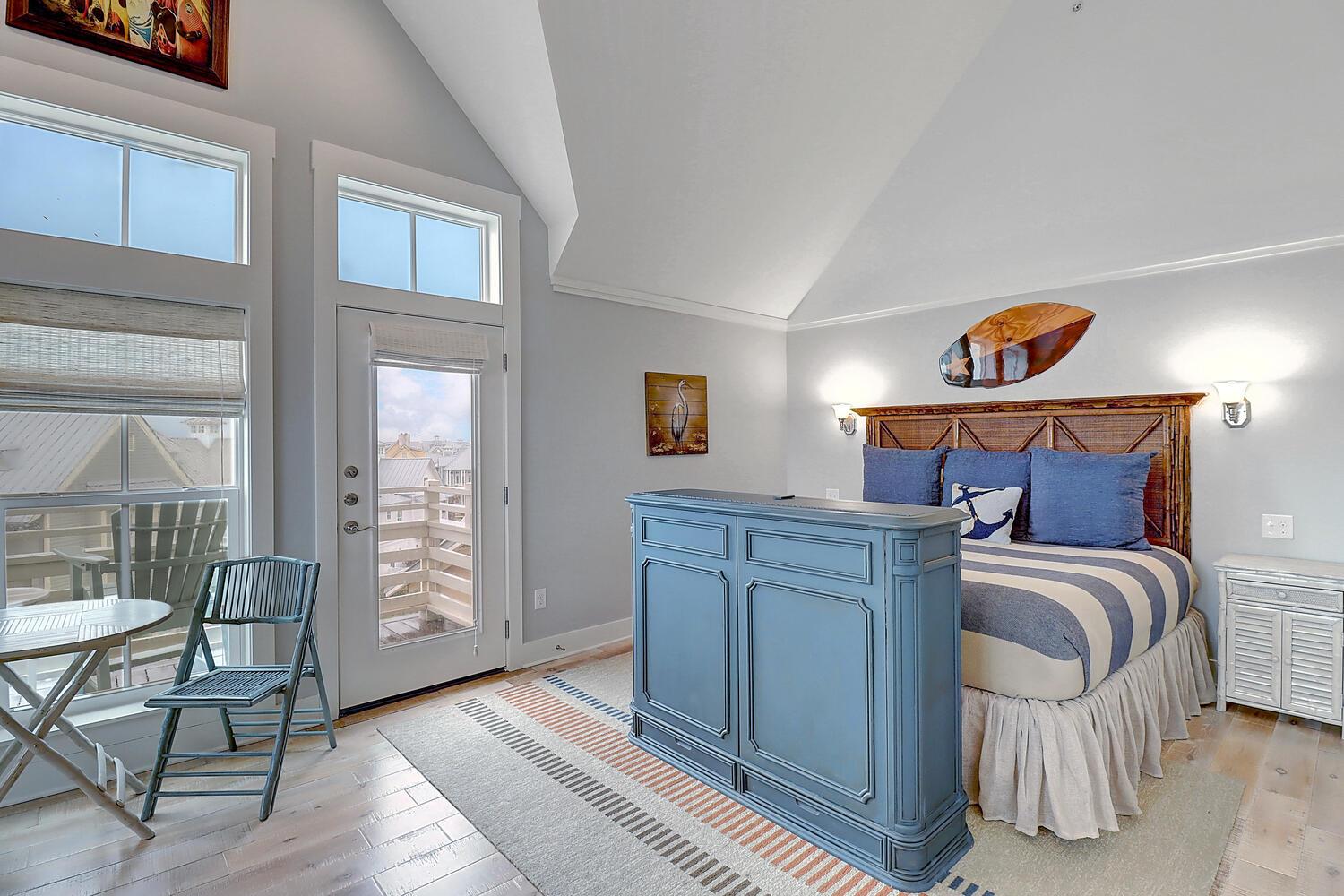 Master Suite, 2nd Floor