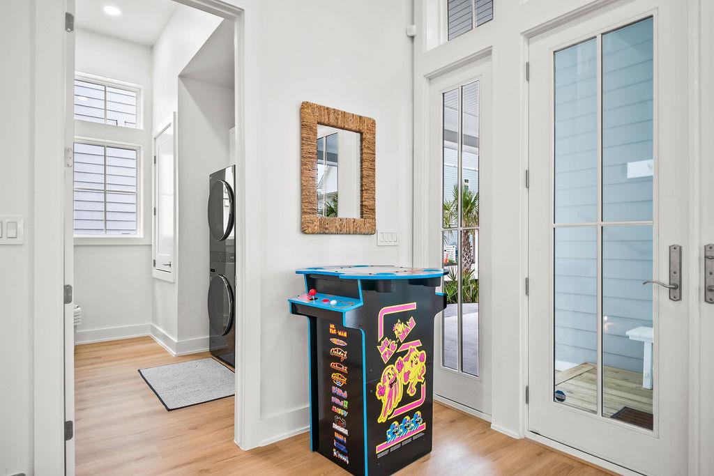 1st Floor, Living Room