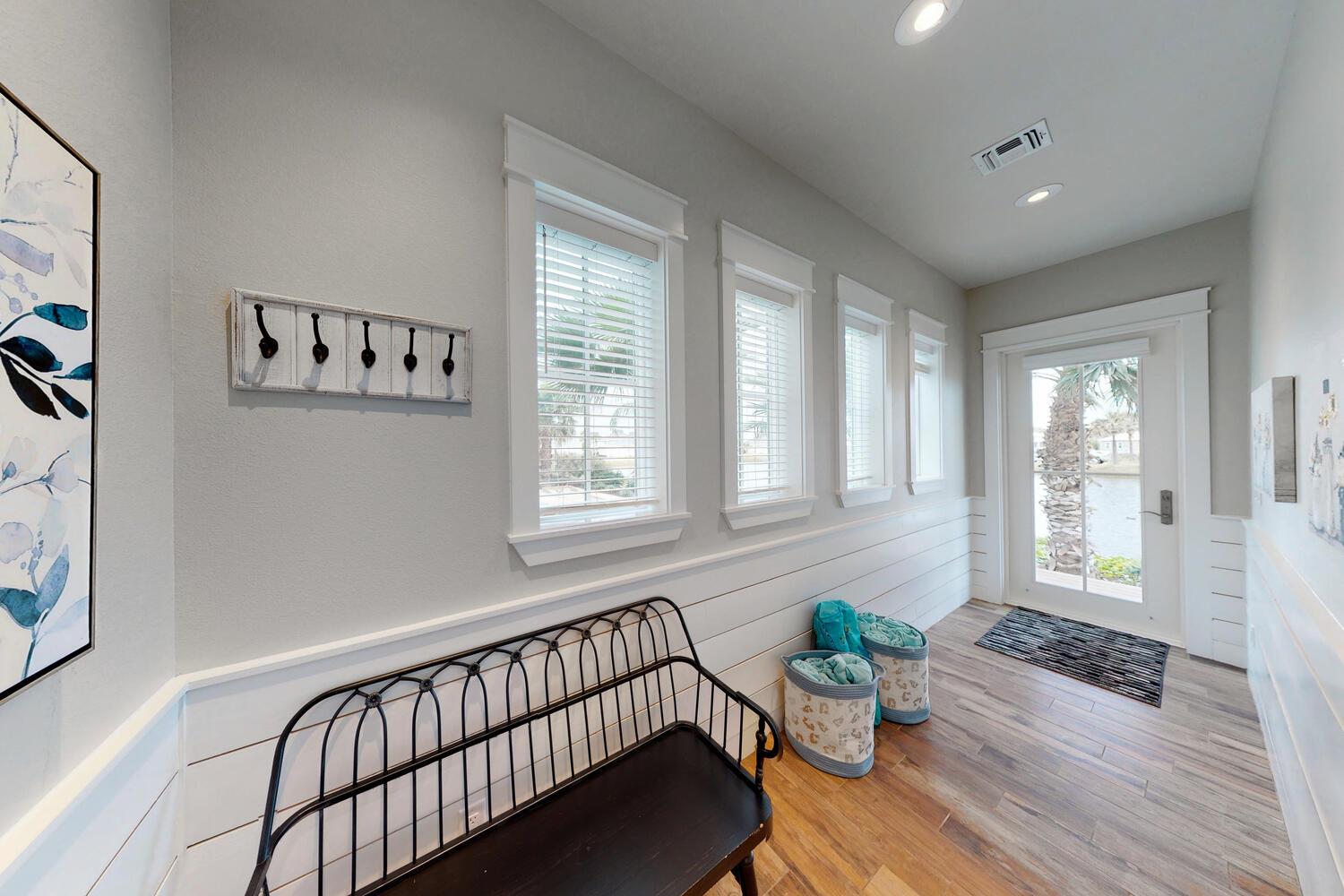 1st Floor, Back Entryway